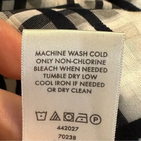 Ann Taylor Flirty Mini Skirt Black White Plaid Cotton Silk - Picture 7 of 7